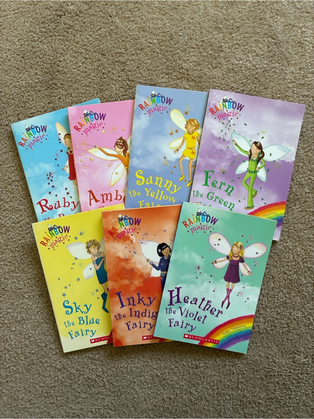 Scholastic Rainbow Magic Fairy - Books 1-7
